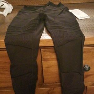 Lululemon Wunder Under